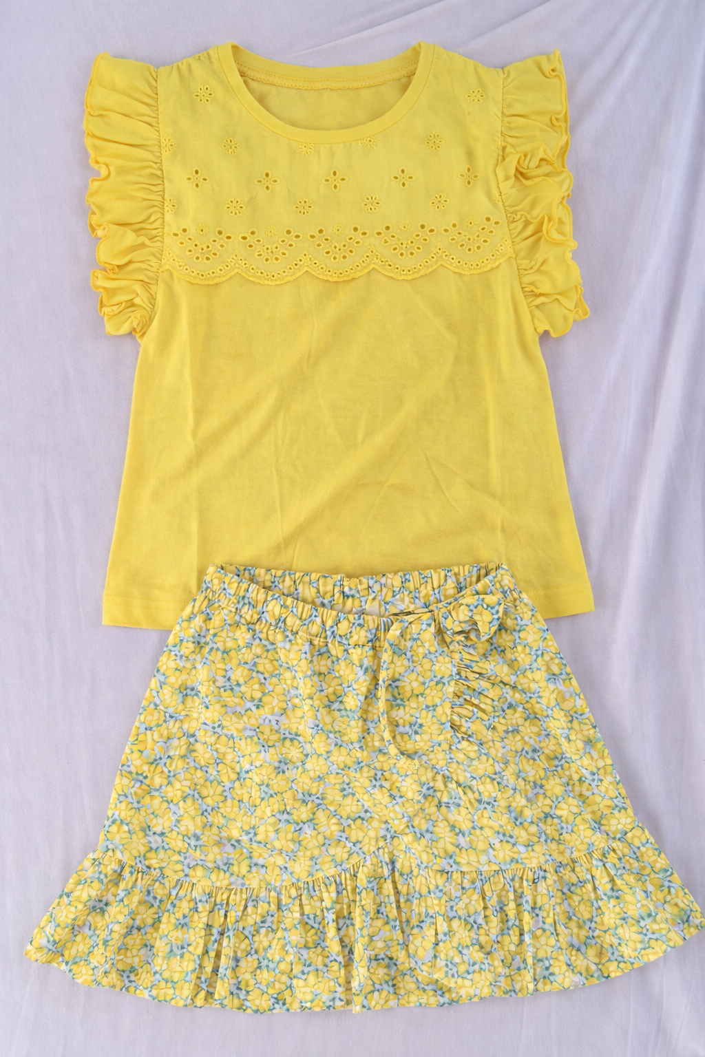 Ensemble fille jaune & jaune fleuri– 8 ans – Image 2